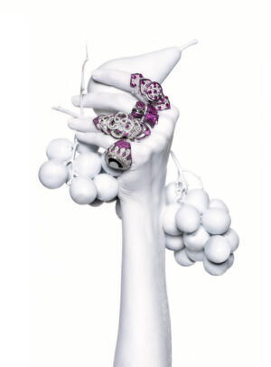 BRIGHTNESS DARK AND WHITE FRUIT N.03 — fotografia d'arte in edizione limitata di Andrea Piunti